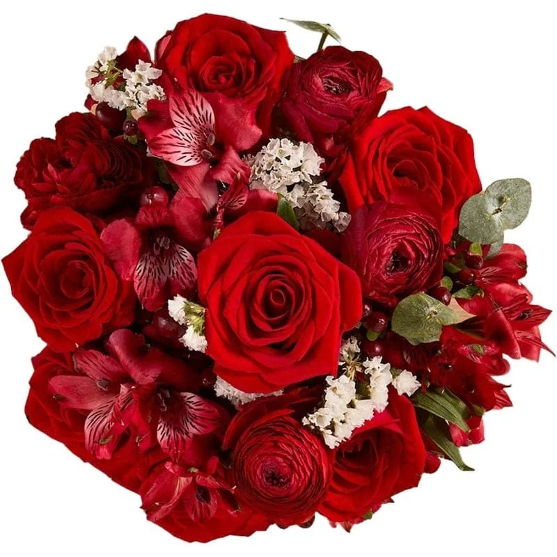 Blumenstrauß aus roten Rosen und weißen Blumen