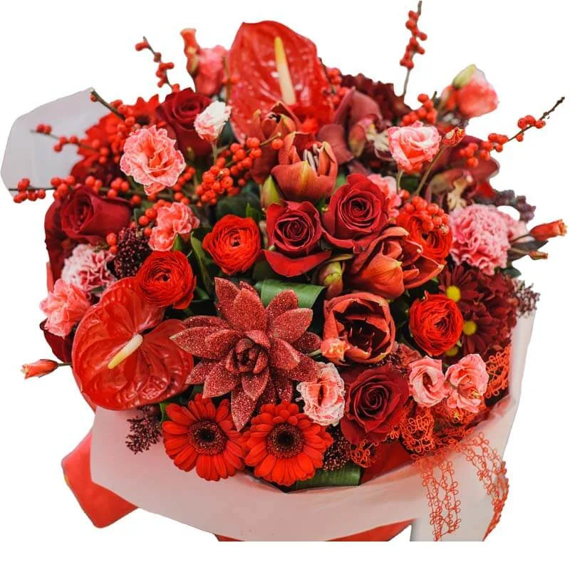 Luxuriöser Blumenstrauß mit roten und rosa Blumen