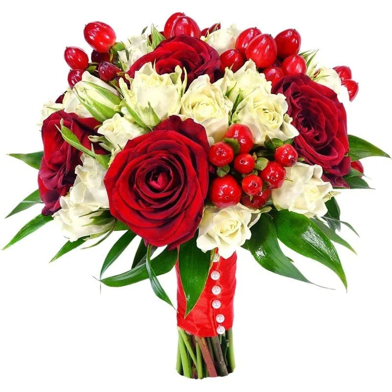 Kompakter Blumenstrauß mit roten und weißen Blumen und grünen Blättern.