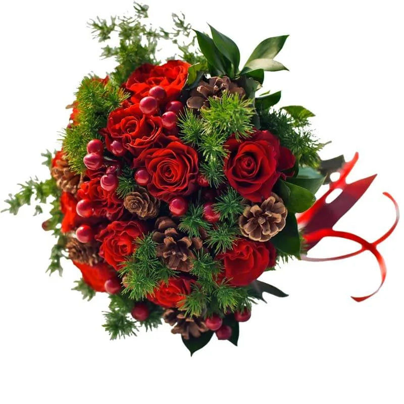 Rot-rosa Weihnachtsblumenstrauß mit Zapfen und Beeren