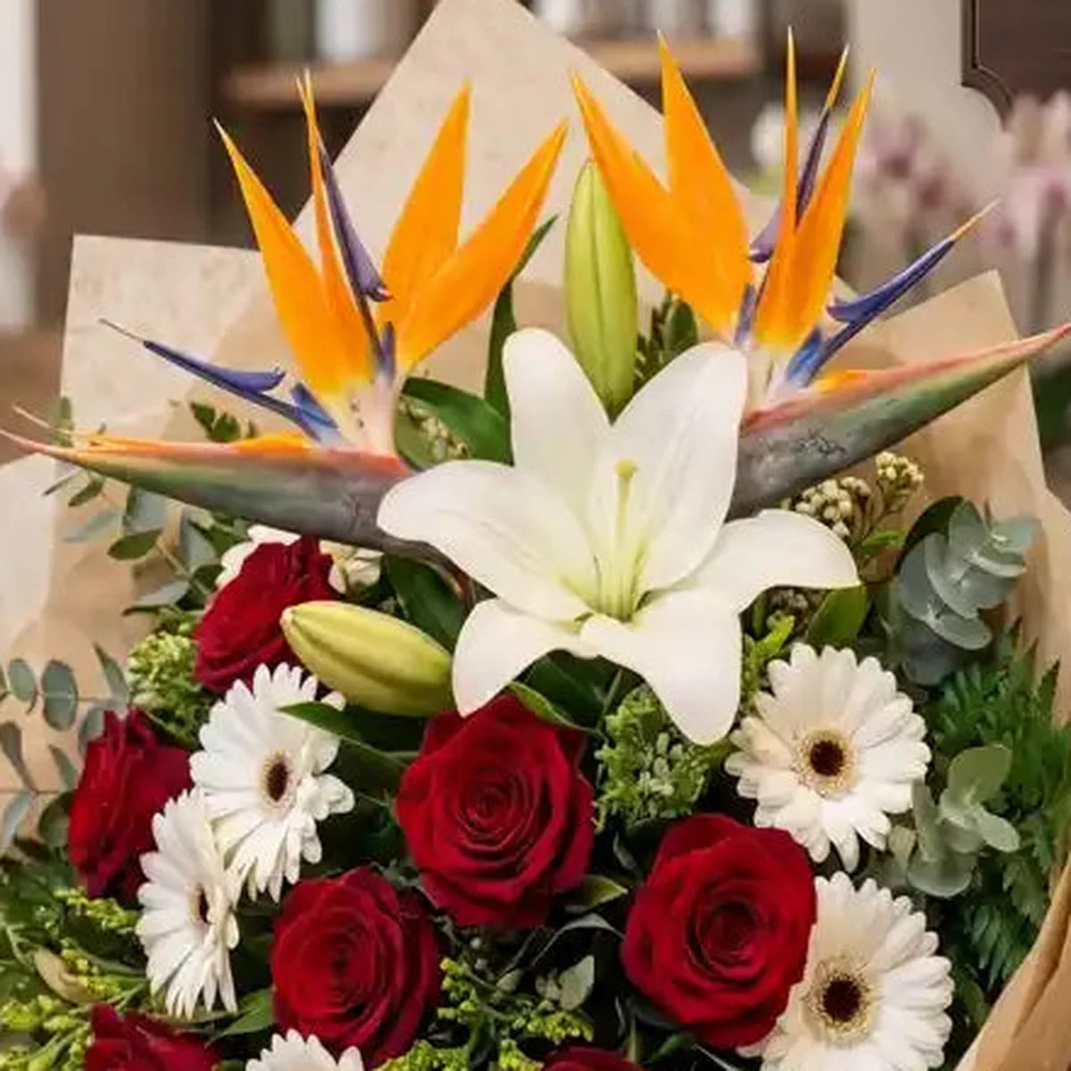 Sun-Kissed Mother's Day Roses Bouquet – MO BLUMEN
