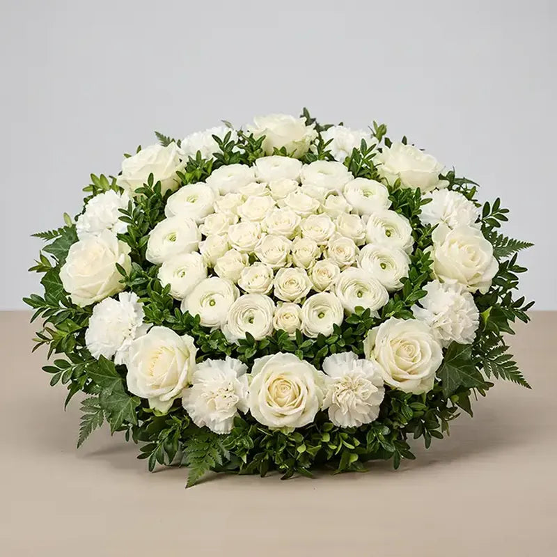 Trauerkranz Weiße Eleganz – Trauerfloristik MO BLUMEN Wien